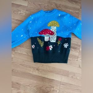 Super cute oversizedmushroom print Urban Revivo sweater Size 4